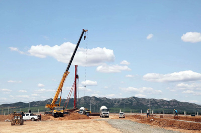 朝陽(yáng)喀左經(jīng)濟(jì)開發(fā)區(qū) 項(xiàng)目建設(shè)涌動(dòng)發(fā)展新活力，環(huán)保產(chǎn)業(yè)筑就綠色新未來(lái)